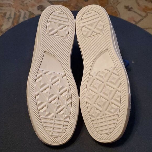 Novelty converse slipper shoes featuring wasting light, foo fighters - Picture 5 of 6